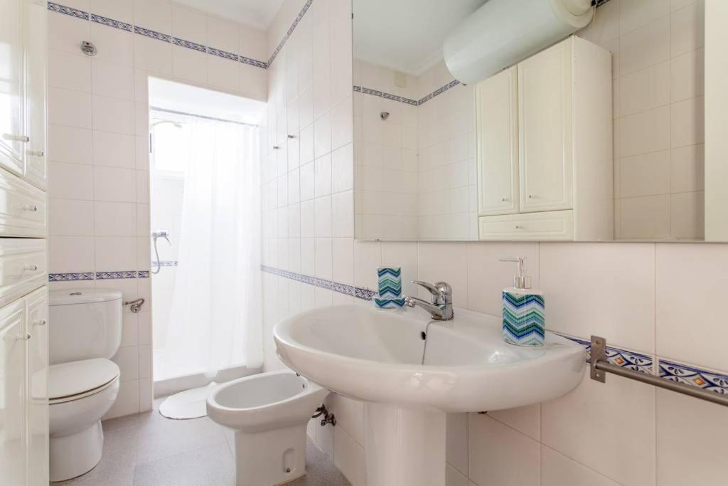 Hostly Rivero 2B Center-Fibre-Communal Terrace-Parking Optional-Cless Sevilla Buitenkant foto