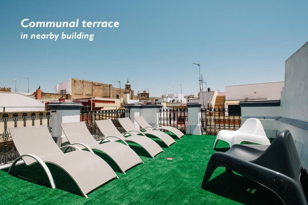 Hostly Rivero 2B Center-Fibre-Communal Terrace-Parking Optional-Cless Sevilla Buitenkant foto